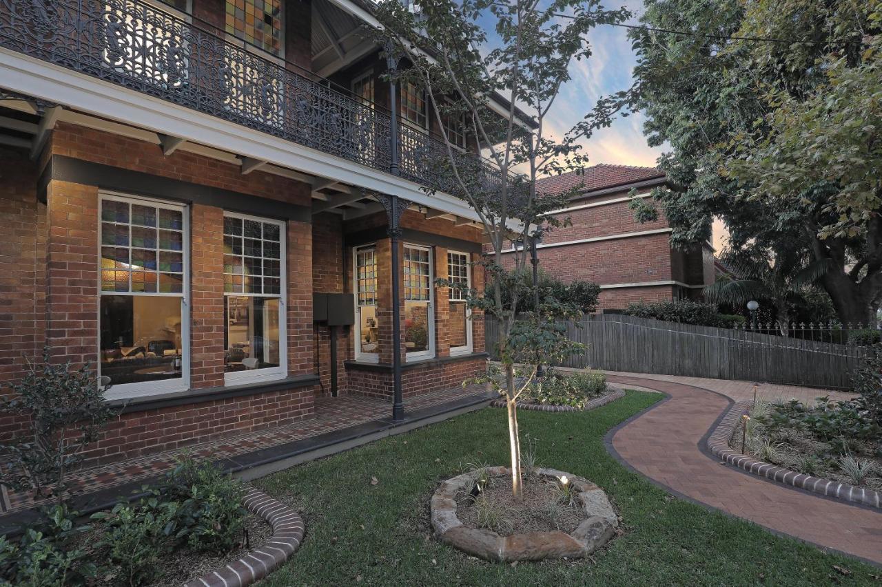Dalziel Lodge Sidney Exterior foto
